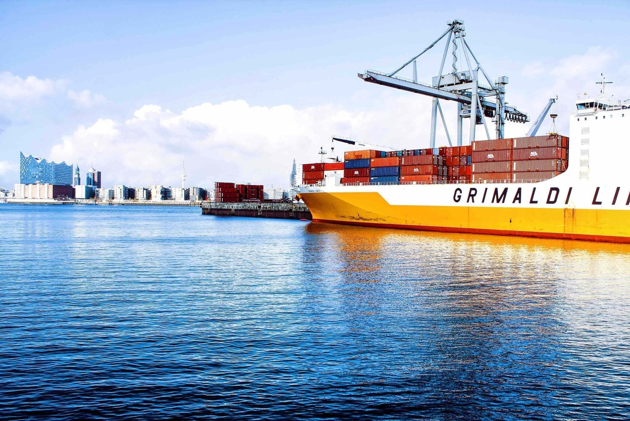 Qué es Docker y cómo instalarlo desde cero